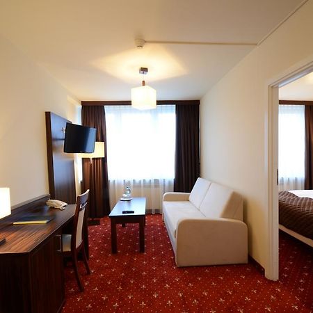 Hotel Pzmot Люблин Номер фото